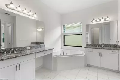 4486 Crimson Ave, Naples, FL 34119 - Photo 13