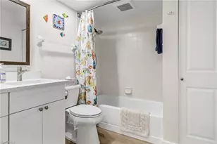 828 Gulf Pavilion Dr, Naples, FL 34108 - Photo 19