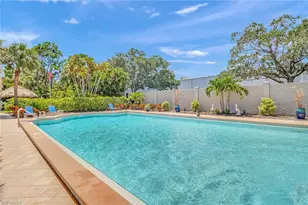 828 Gulf Pavilion Dr, Naples, FL 34108 - Photo 29