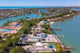 1857 Galleon Dr, Naples, FL 34102 - Photo 9