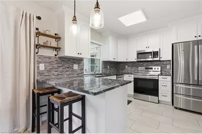 428 SW 33rd Ter, Cape Coral, FL 33914 - Photo 17