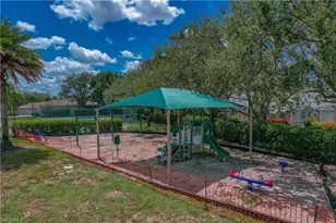 8302 Laurel Lakes Way, Naples, FL 34119 - Photo 31