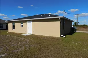 9026 Maywood Cir N, Labelle, FL 33935 - Photo 29