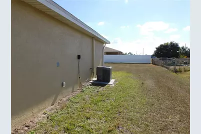 9026 Maywood Cir N #N/A, Labelle, FL 33935 - Photo 23