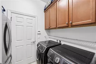 8207 Potomac Ln, Naples, FL 34104 - Photo 37