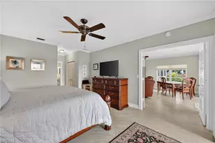 816 W Elkcam Cir, Marco Island, FL 34145 - Photo 25