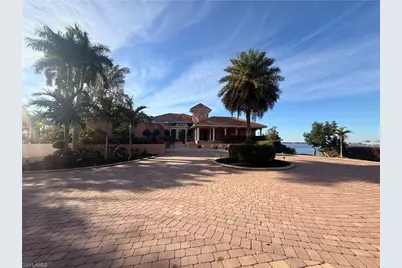 2600 McGregor Blvd, Fort Myers, FL 33901 - Photo 3