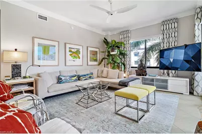 1030 3rd Ave S #302, Naples, FL 34102 - Photo 3