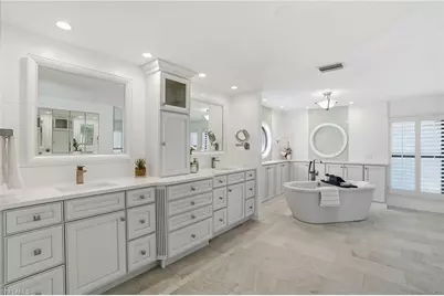 1911 SE 44th St, Cape Coral, FL 33904 - Photo 3