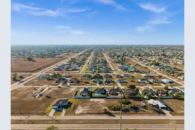 1621 NW 23rd Ter, Cape Coral, FL 33993 - Photo 49