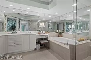 1060 Borghese Ln, Naples, FL 34114 - Photo 9