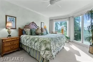 1060 Borghese Ln, Naples, FL 34114 - Photo 7