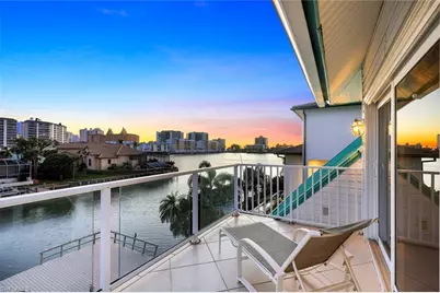 464 Oak Ave, Naples, FL 34108 - Photo 13