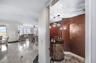 285 Grande Way, Naples, FL 34110 - Photo 17