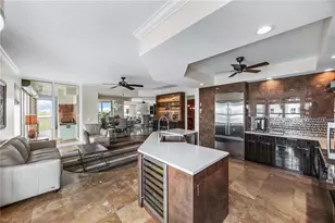 285 Grande Way, Naples, FL 34110 - Photo 13