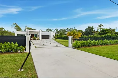 1388 Everglades Blvd N, Naples, FL 34120 - Photo 7