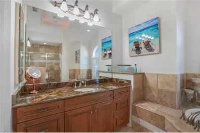 430 Saddlebrook Ln, Naples, FL 34110 - Photo 17