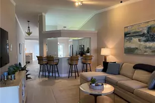 7046 Barrington Cir, Naples, FL 34108 - Photo 7