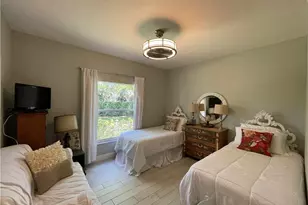 1130 Partridge Cir, Naples, FL 34104 - Photo 23