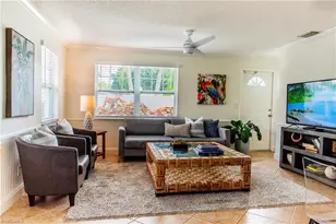 559 105th Ave N, Naples, FL 34108 - Photo 7