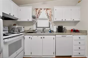 183 Oceans Blvd, Naples, FL 34104 - Photo 9