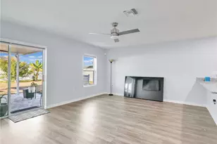 643 Tropicana Pkwy E, Cape Coral, FL 33909 - Photo 15