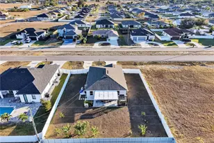 643 Tropicana Pkwy E, Cape Coral, FL 33909 - Photo 31