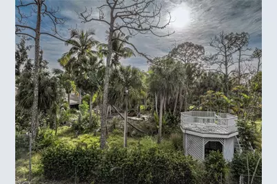 3600 Heritage Ln, Fort Myers, FL 33908 - Photo 7