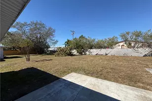 1315 NE Pine Island Ln, Cape Coral, FL 33909 - Photo 17