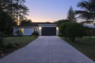 2275 Robin Dr, Naples, FL 34117 - Photo 15