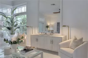 114 Amblewood Ln, Naples, FL 34105 - Photo 3