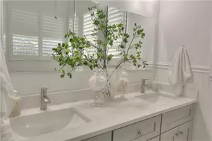 114 Amblewood Ln, Naples, FL 34105 - Photo 9