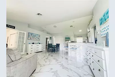 1221 Granada Blvd, Naples, FL 34103 - Photo 3