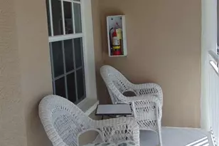 1960 Willow Bend Cir, Naples, FL 34109 - Photo 3