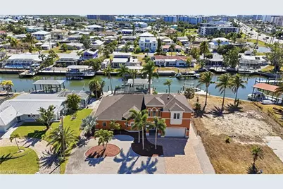 132 Egret St, Fort Myers Beach, FL 33931 - Photo 1