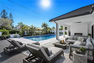 10771 6th St, Naples, FL 34108 - Photo 25