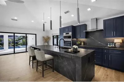 10771 6th St, Naples, FL 34108 - Photo 9