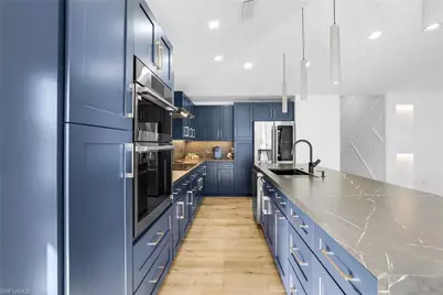 10771 6th St, Naples, FL 34108 - Photo 13