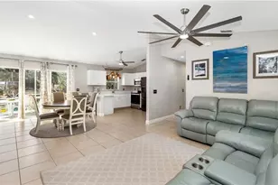 3340 2nd Ave SE, Naples, FL 34117 - Photo 7