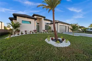 109 SW 37th Pl, Cape Coral, FL 33991 - Photo 3