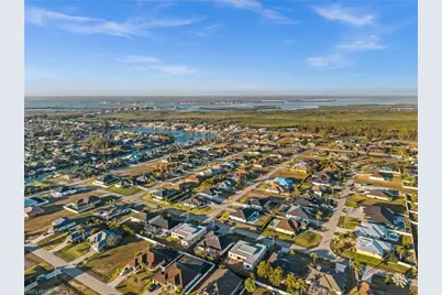 109 SW 37th Pl, Cape Coral, FL 33991 - Photo 47