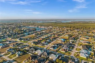 109 SW 37th Pl, Cape Coral, FL 33991 - Photo 47