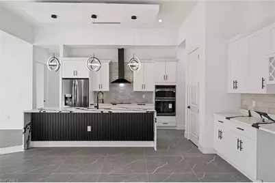 109 SW 37th Pl, Cape Coral, FL 33991 - Photo 17