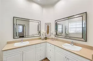 2328 Island Cove Cir, Naples, FL 34109 - Photo 19