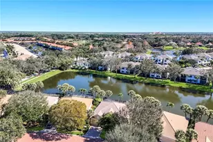 2328 Island Cove Cir, Naples, FL 34109 - Photo 47