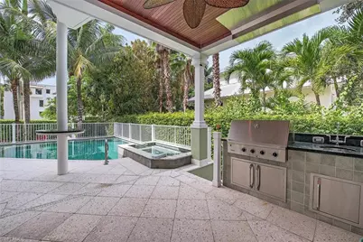 85 13th Ave S, Naples, FL 34102 - Photo 13