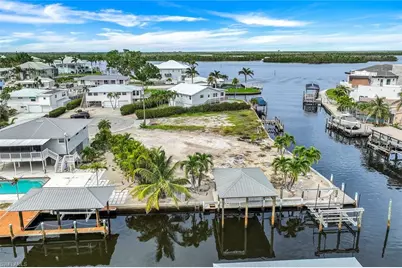 18 Avenida Carita, Fort Myers Beach, FL 33931 - Photo 11