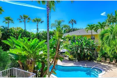 4290 Gulfstream Dr #5, Naples, FL 34112 - Photo 13