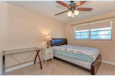 4290 Gulfstream Dr #5, Naples, FL 34112 - Photo 9