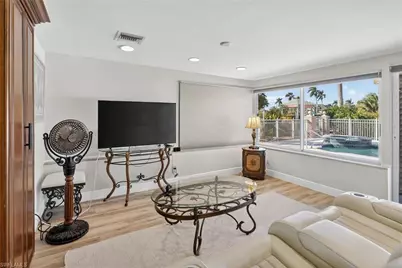 5266 Wisteria Ct, Cape Coral, FL 33904 - Photo 11